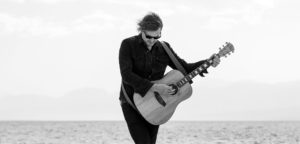 Matt Ellis - Singer Songwriter in California desert